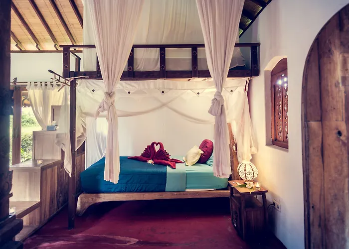 Dragonfly Village 3* Ubud (Bali)